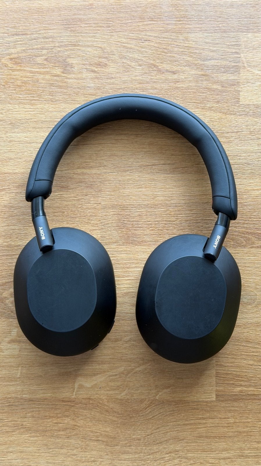 Foto 2 van Sony WH-1000XM5 Draadloze Koptelefoon - Zwart