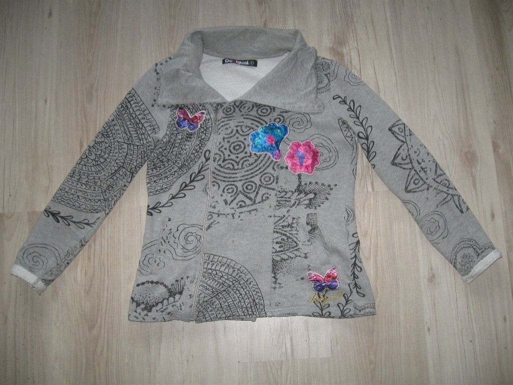 Desigual apart lekker comfortabel vest maat L goede staat, Kleding | Dames, Truien en Vesten, Maat 38/40 (M), Ophalen of Verzenden