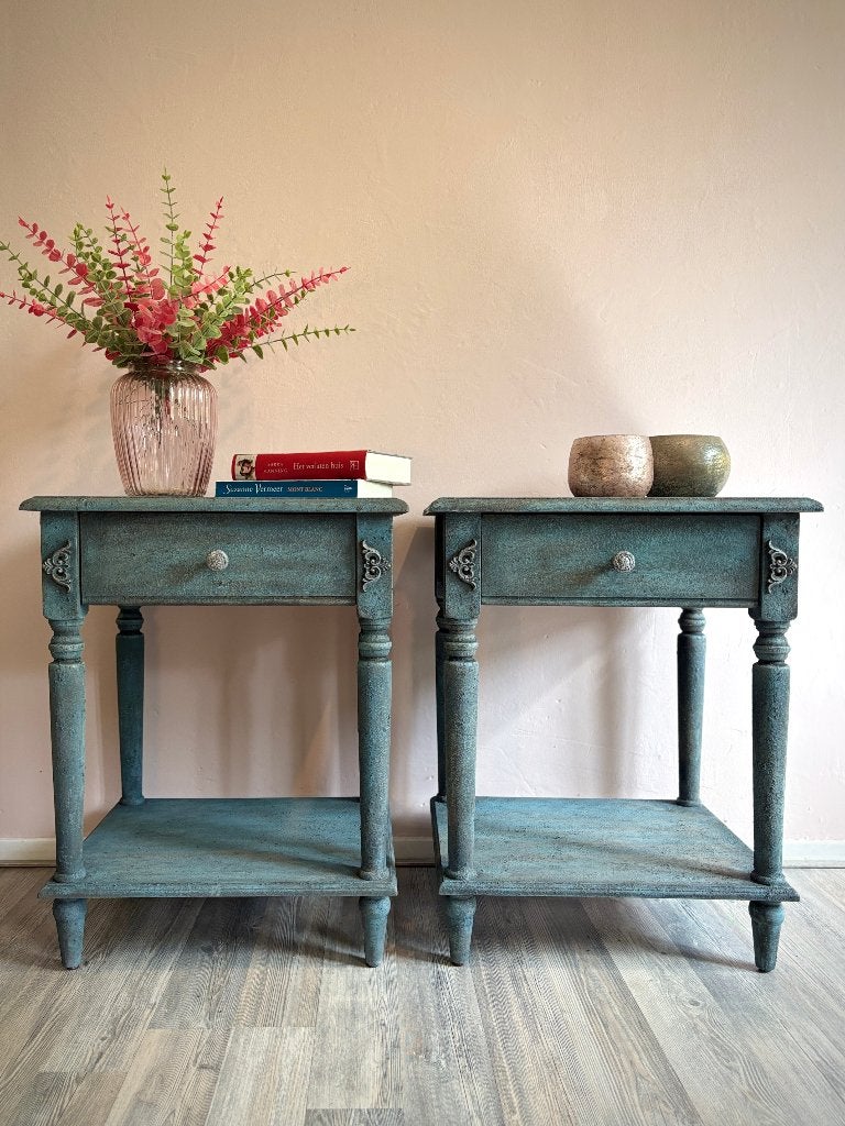 Nachtkastjes | Gerestyled, patina-effect, Ophalen, 55 tot 70 cm, Zo goed als nieuw, 45 tot 65 cm