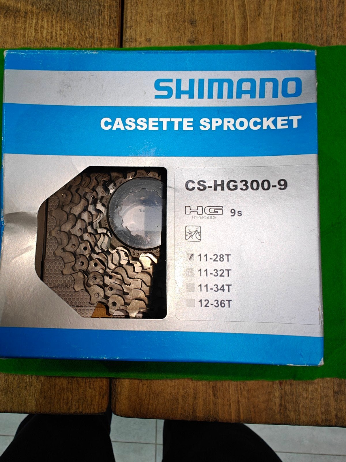 Nieuwe Shimano cs hg300 9 casette 11-28, Ophalen of Verzenden