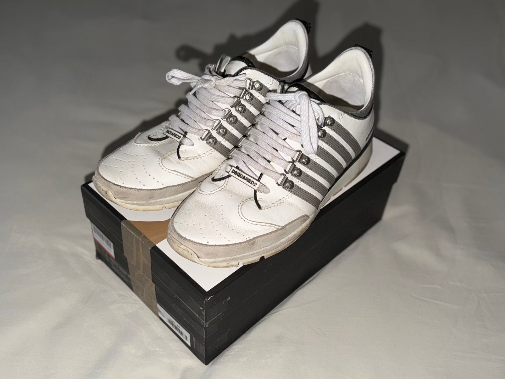 dsquared2 44, Verzenden, Wit, Zo goed als nieuw, Veterschoenen