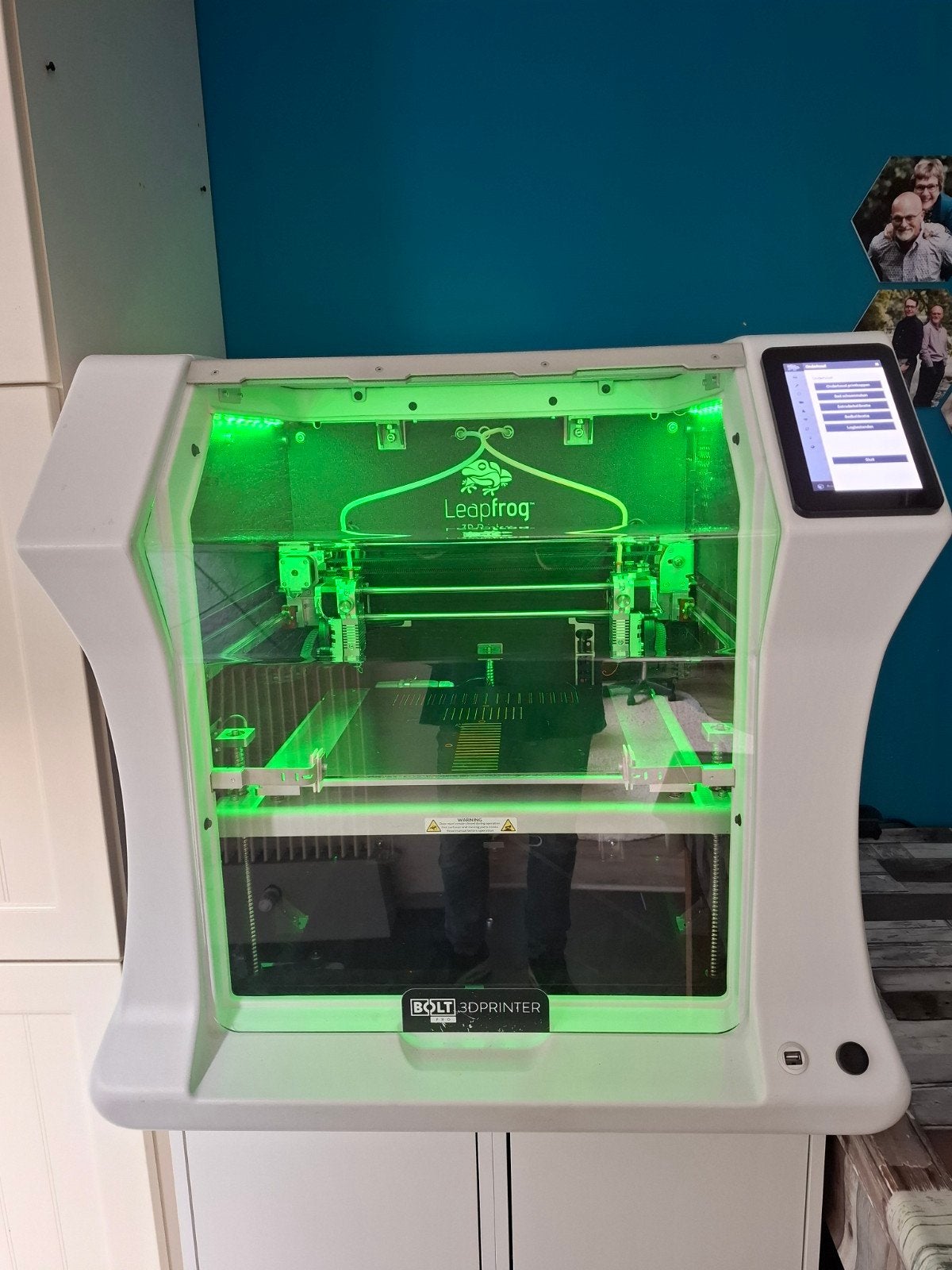 Leapfrog Bolt Pro 3D-printer met onderkast, Computers en Software, Ophalen, Ingebouwde Wi-Fi, Zo goed als nieuw, Leapfrog