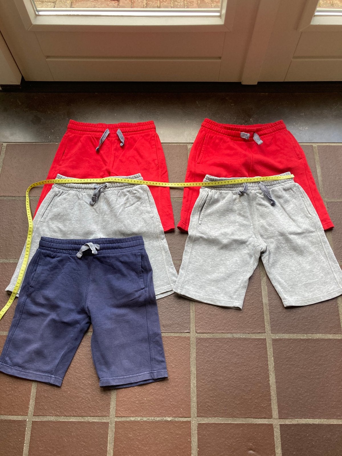Korte broeken maat 122 / 128 jogging korte broek Hema zomer, Kinderen en Baby's, Kinderkleding | Maat 122, Ophalen of Verzenden