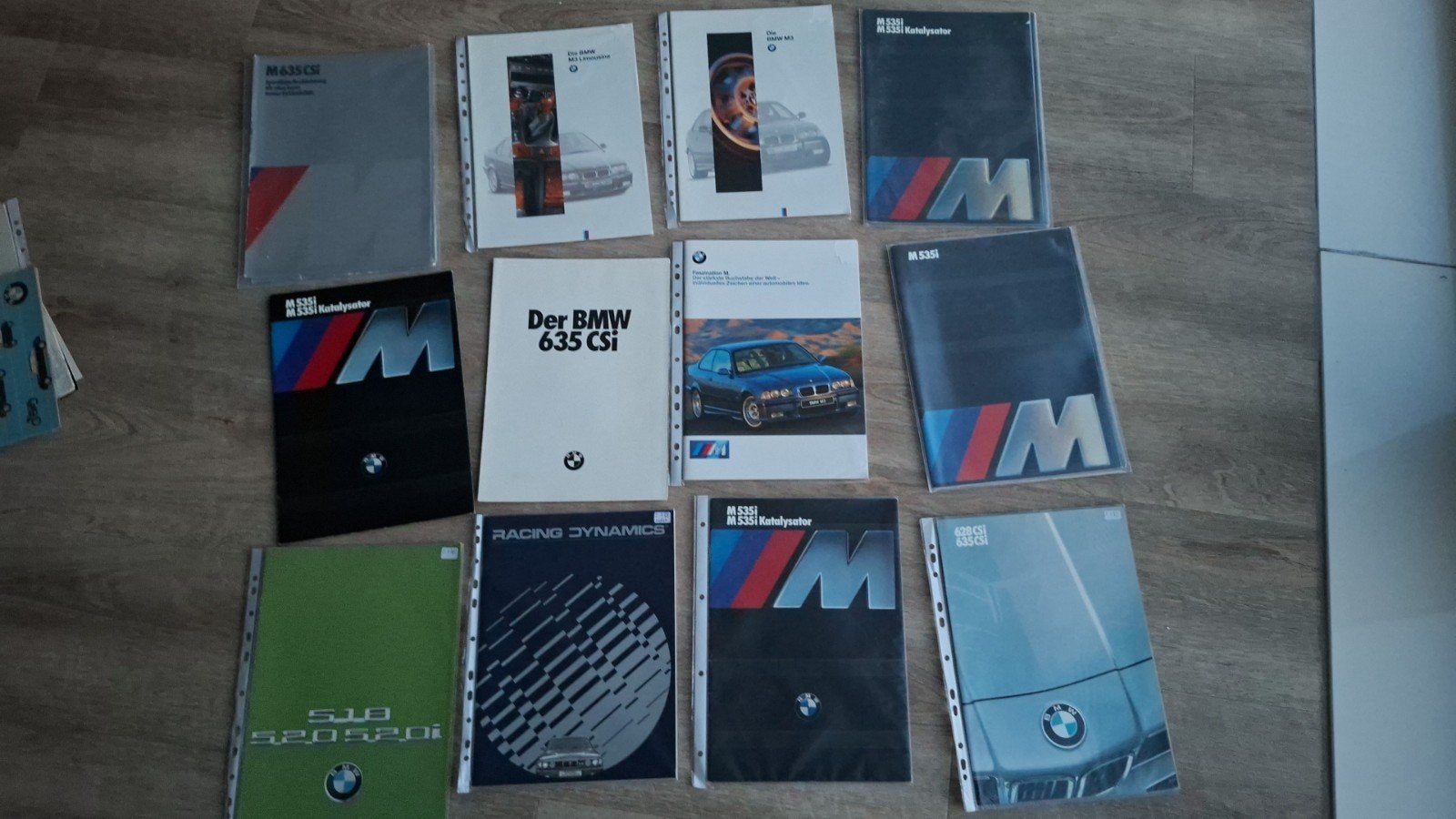Verzameling BMW folders - Diverse modellen en jaren, Ophalen of Verzenden, Gelezen, BMW
