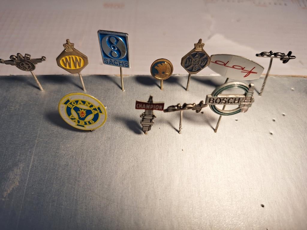 Div. Speldjes, Sieraden, Tassen en Uiterlijk, 4 bedels of meer, Ophalen of Verzenden, Overige materialen, Overige merken