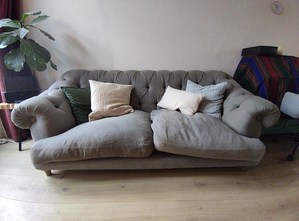Handmade Grey Chesterfield Sofa by Loaf, Ophalen, 100 tot 125 cm, Chesterfield, Tweepersoons