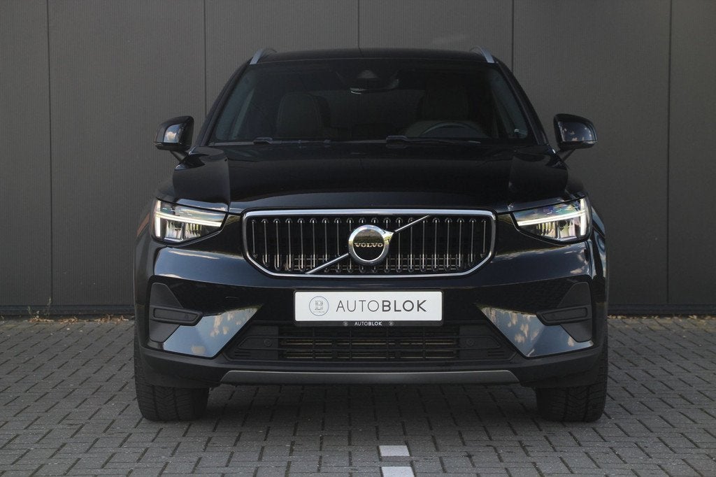 Volvo XC40 1.5 T4 Plug-in hybrid Core Bright | Stoelverwarmi, Auto's, Stof, Zwart, 129 pk, Zwart