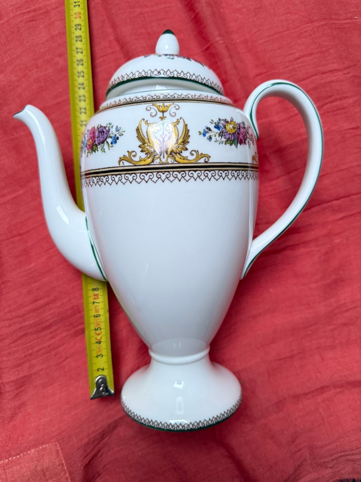 Wedgwood mooie koffiekan, Ophalen