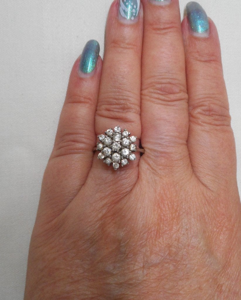 Prachtige zilveren vintage ring met steentjes nr.2224