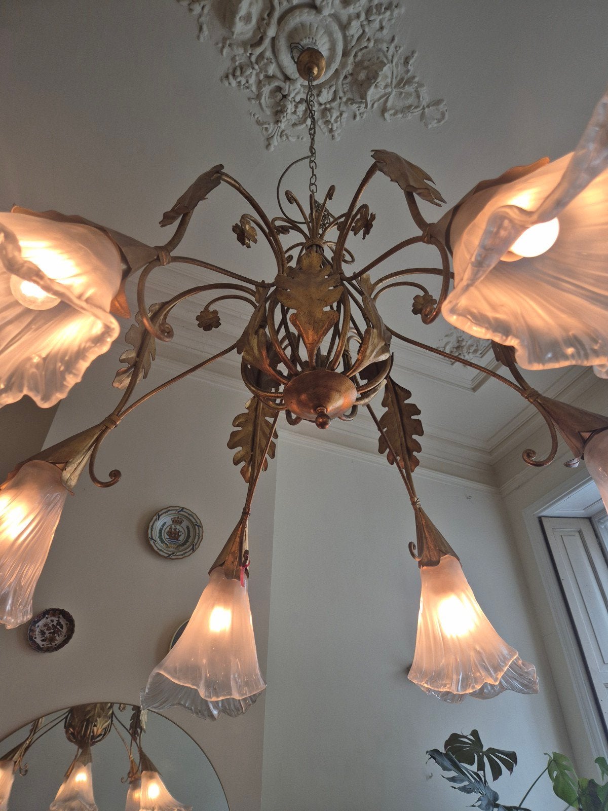 Prachtige vintage Kroonluchter met Bloemvormige Kappen, Antiek en Kunst, Antiek | Lampen, Ophalen