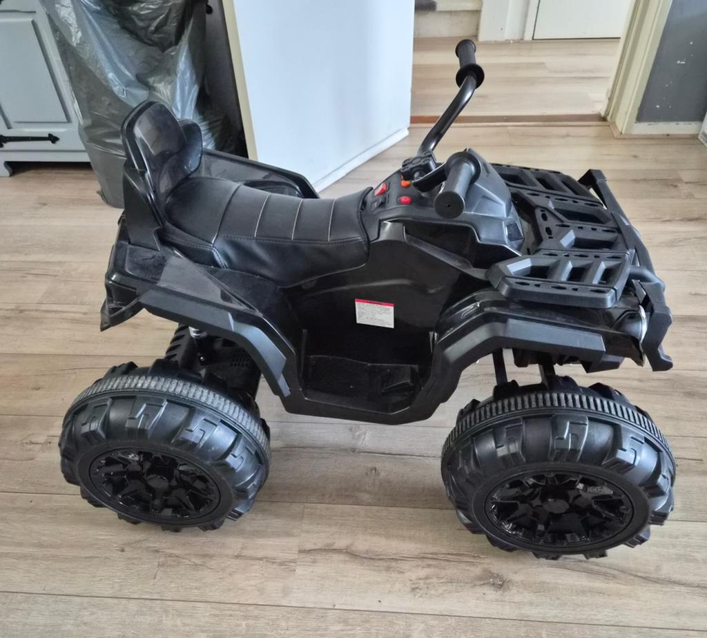 Elektrische kinderquad - Zwart, Kinderen en Baby's, Ophalen, Zo goed als nieuw