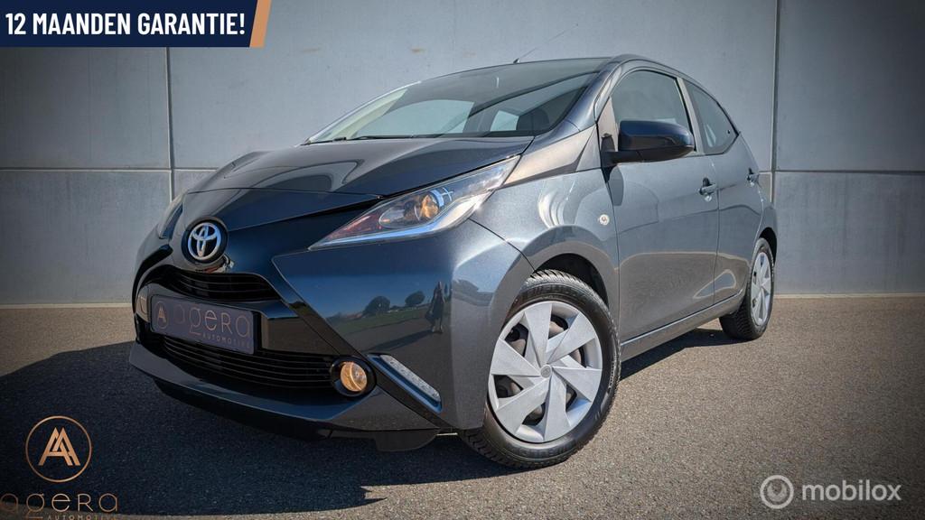 Toyota Aygo 1.0 VVT-i x-play, 5 Deurs, Airco, Camera, Garant, Voorwielaandrijving, Stof, Gebruikt, Met garantie (alle)