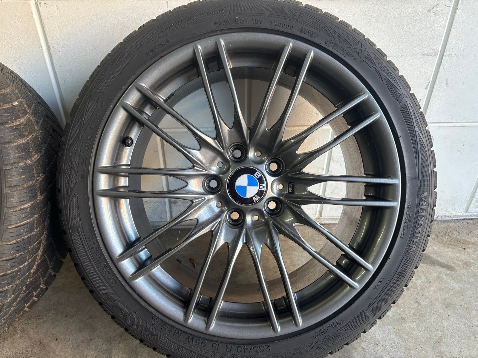 BMW Styling 260 M Velgen met Winterbanden, Auto-onderdelen, Banden en Velgen, Ophalen, 18 inch, Gebruikt, Banden en Velgen