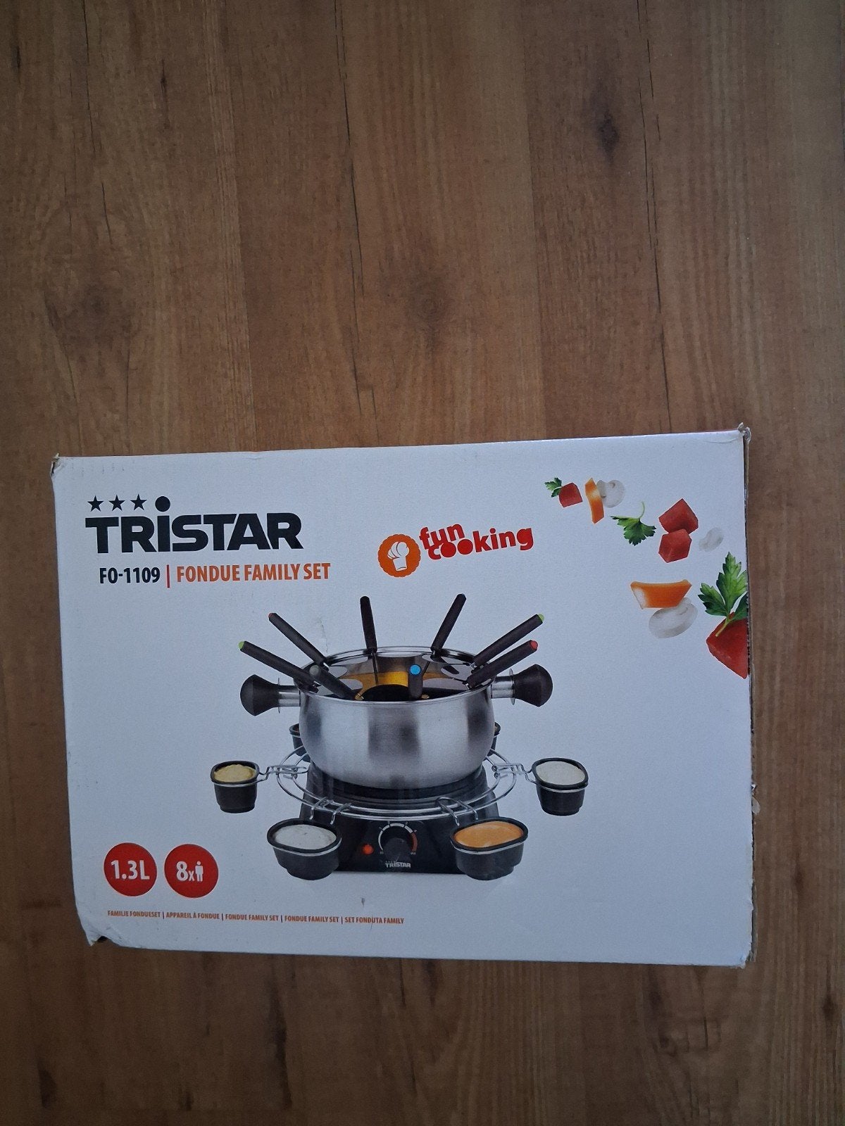 Tristar FO-1109 Fondue Family Set - Nieuw in doos, Ophalen of Verzenden, Nieuw, Elektrisch, Fondueset