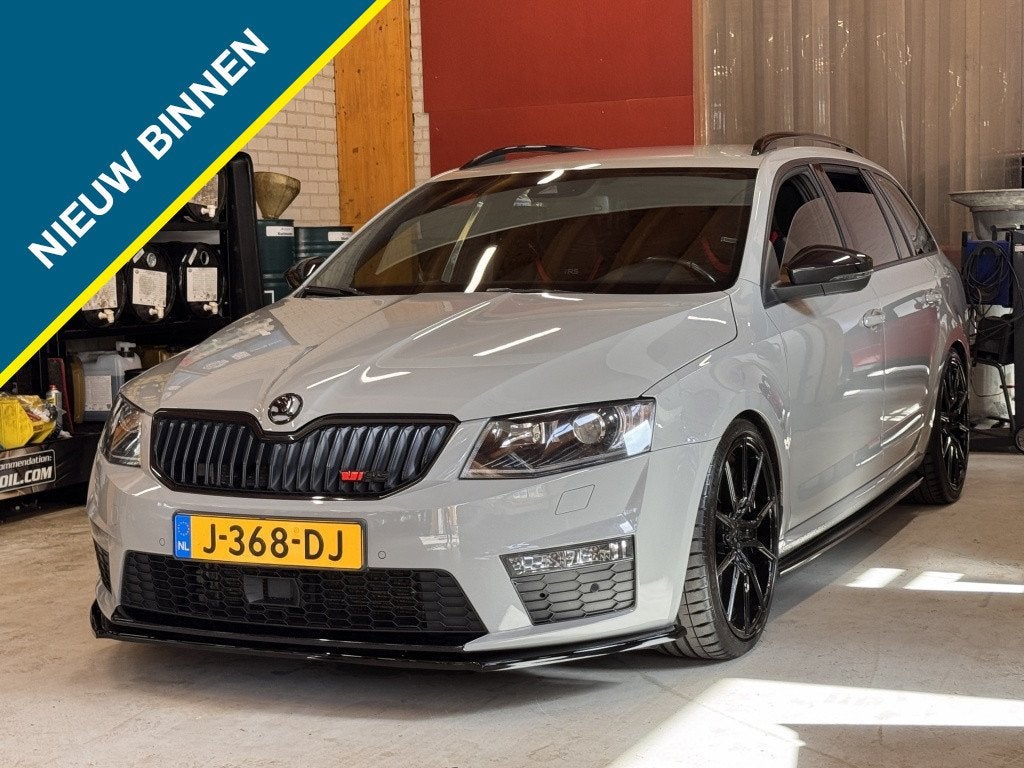 Skoda Octavia Combi 2.0TSI RS 326PK/Adap cruise/Stoelverw/El, Auto's, Gebruikt, 4 cilinders, 1984 cc, Leder