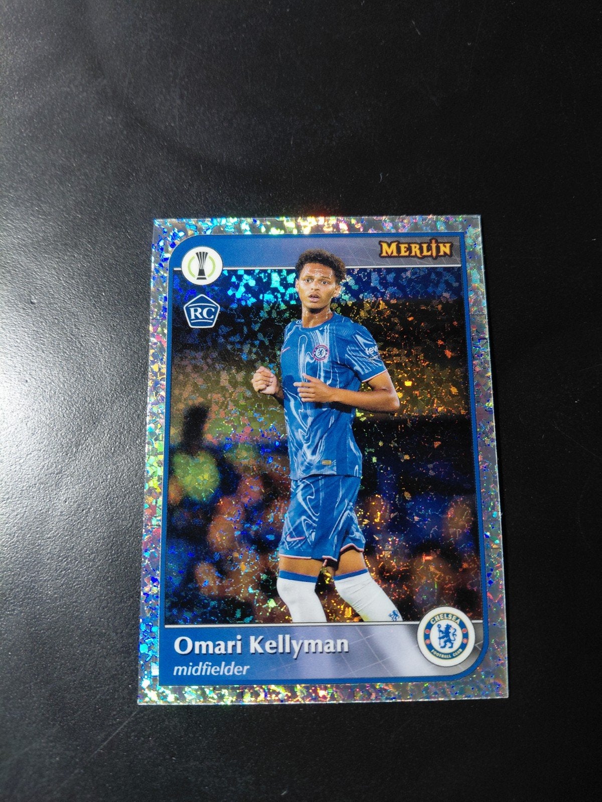 Omari kellyman ROOKIE (chelsea) spikkle topps merlin, Ophalen of Verzenden, Nieuw, Buitenlandse clubs, Spelerskaart