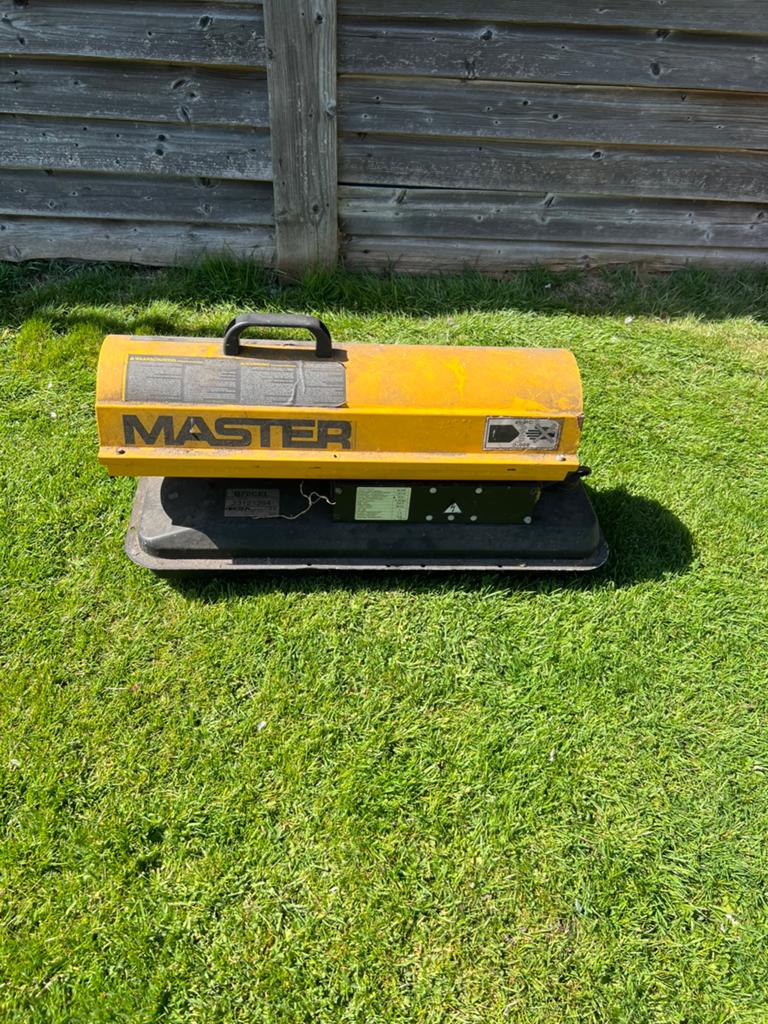 Master dieselkachel defect/voor onderdelen, Ophalen of Verzenden, Zo goed als nieuw, Gas, Gaskachel