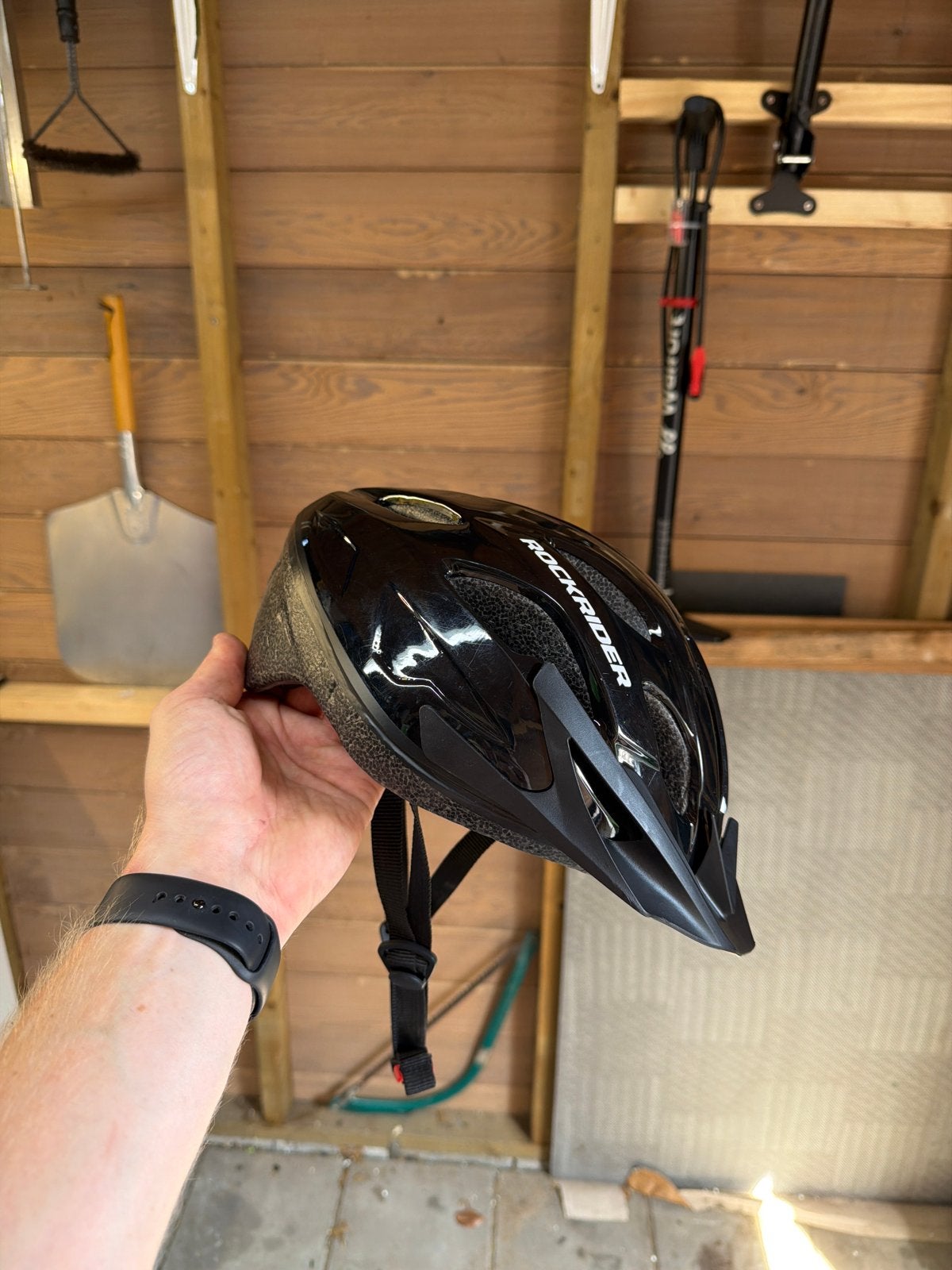 Rockrider Fietshelm Zwart - Maat M, Ophalen, Zo goed als nieuw, M, Heer of Dame