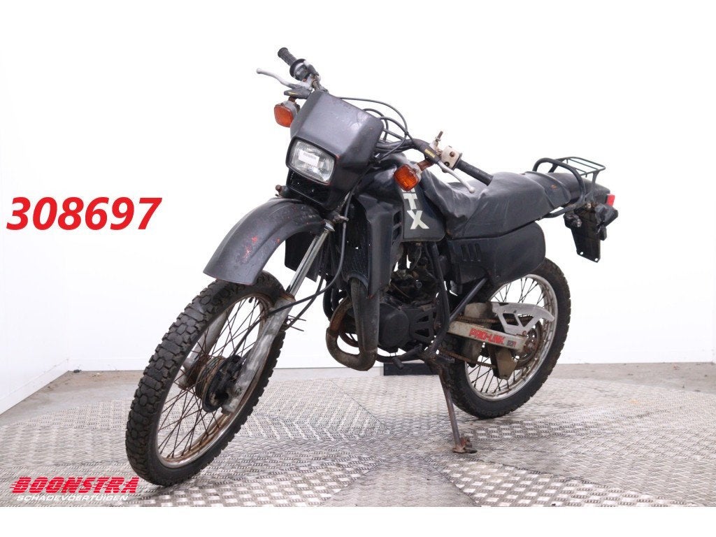 Honda MTX50 (bj 1981), Fietsen en Brommers, Brommers | Oldtimers, Overige merken, Dopplerlaan 4
9207HC  DRACHTEN, NL, Boonstra Schadevoertuigen