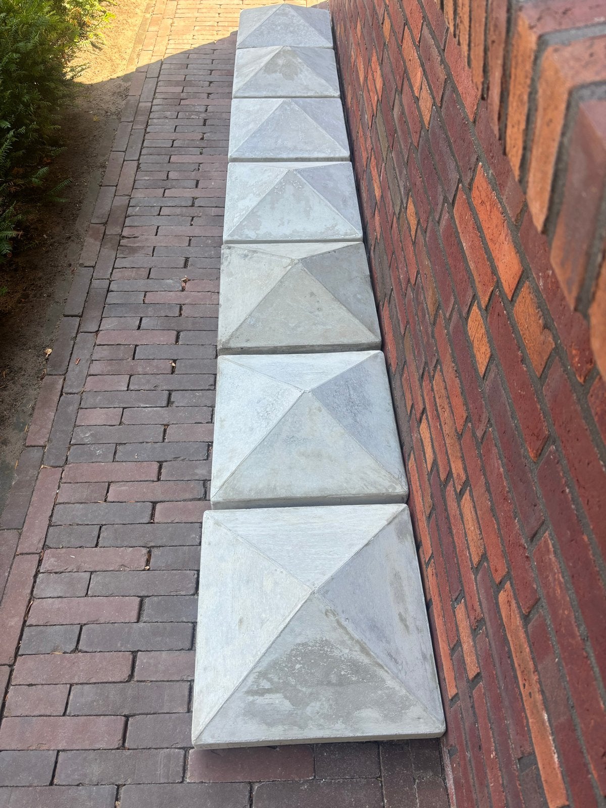 Betonnen paalmutsen, Ophalen, Nieuw