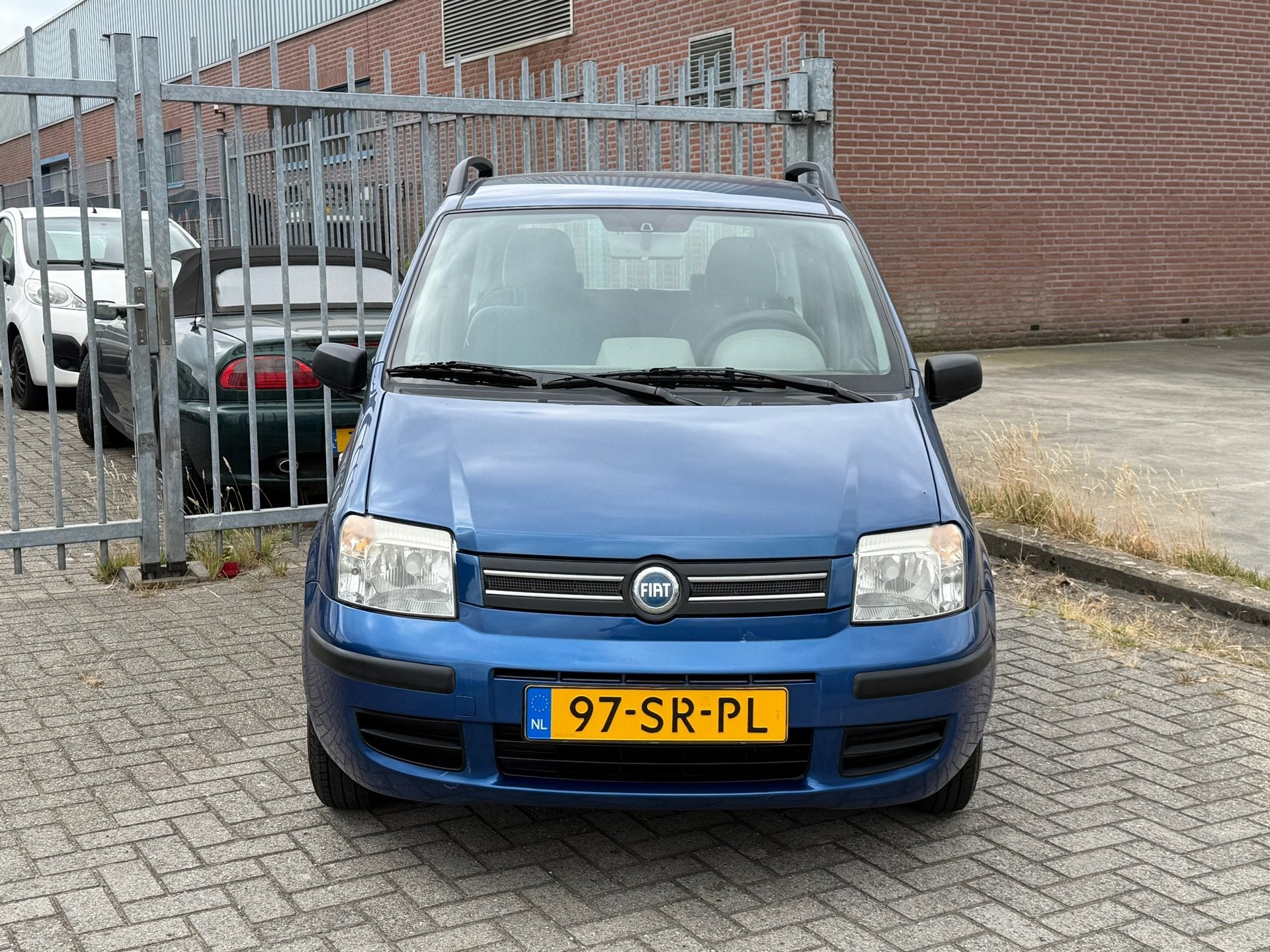 Fiat Panda 1.2 Dynamic AUTOMAAT HOGE INSTAP! NL AUTO KMST NA, Dealer onderhouden, Stof, 840 kg, Origineel Nederlands