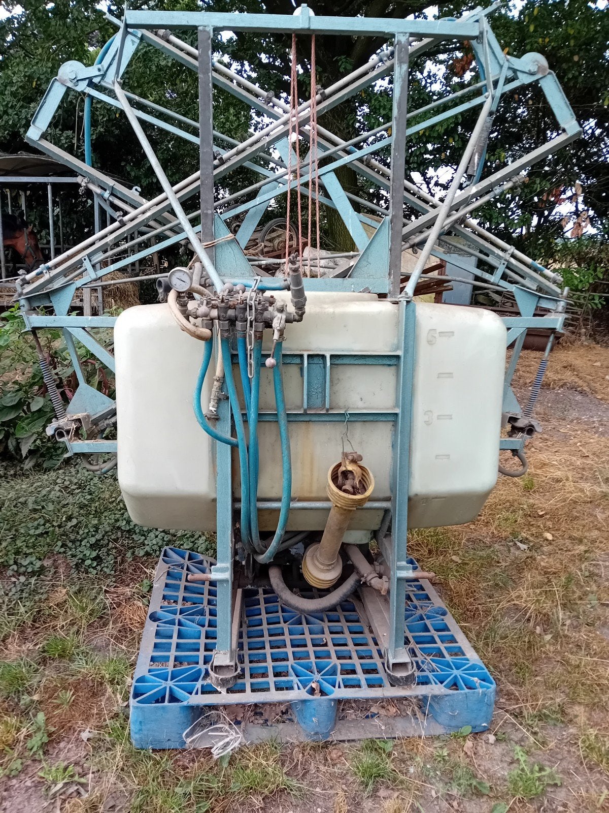 te koop veldspuit, Ophalen, Gewasbescherming en Bemesting