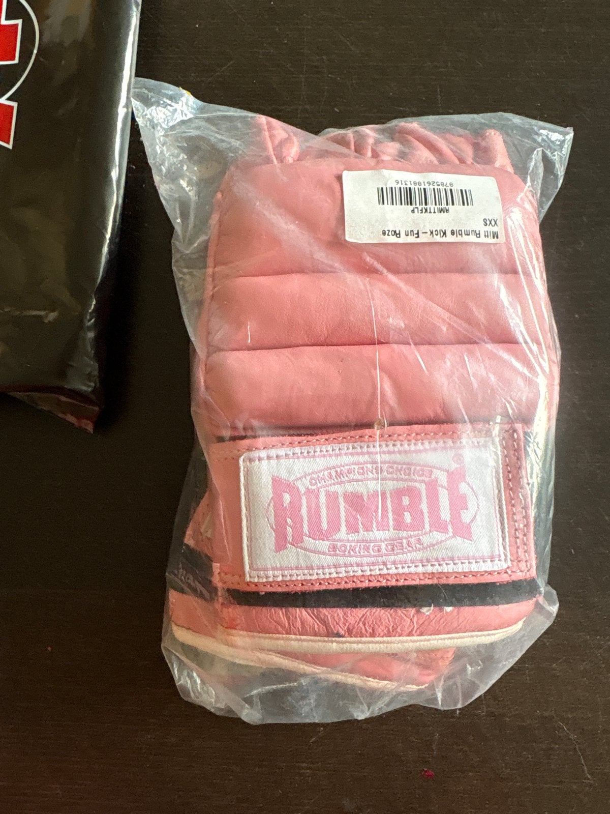 Rumble Kick Bokshandschoenen - Roze (XXS), Ophalen of Verzenden, Nieuw, Bokshandschoenen