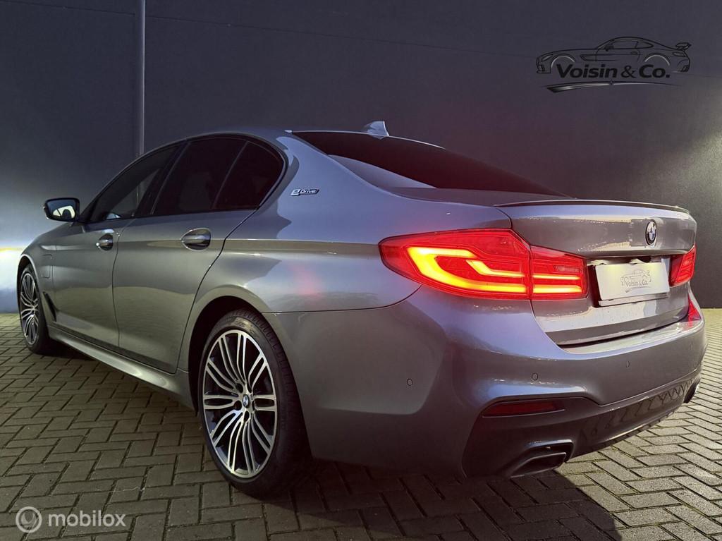 BMW 530e M-Sport Head Up Display Sfeerverlichting 360 Camera, Auto's, 1998 cc, Achterwielaandrijving, Gebruikt, 4 cilinders