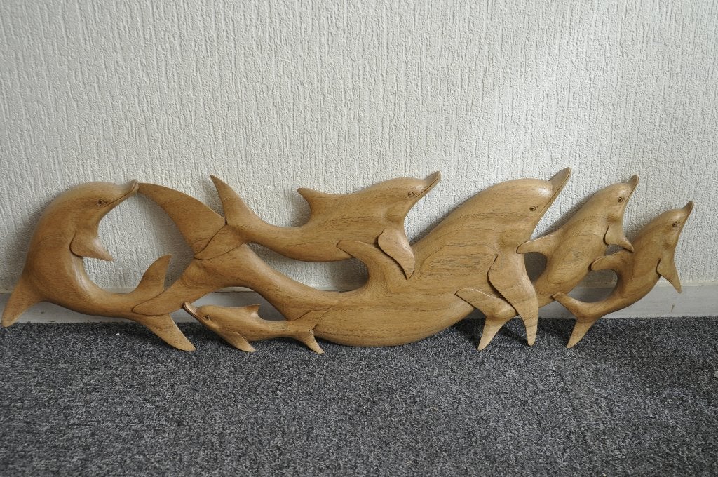 Houtsnijwerk groep dolfijnen €20, Houtsnijwerk, Zoogdier, Hout, 50 - 100 cm