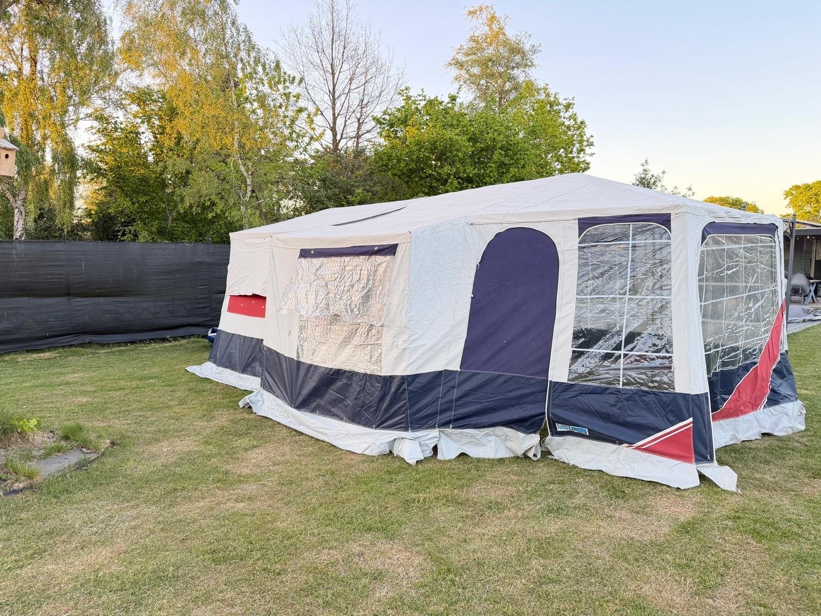 Jamet Vouwwagen + dakkoffer, Caravans en Kamperen, Ophalen, Meerkleurig, Aanwezig, Jamet