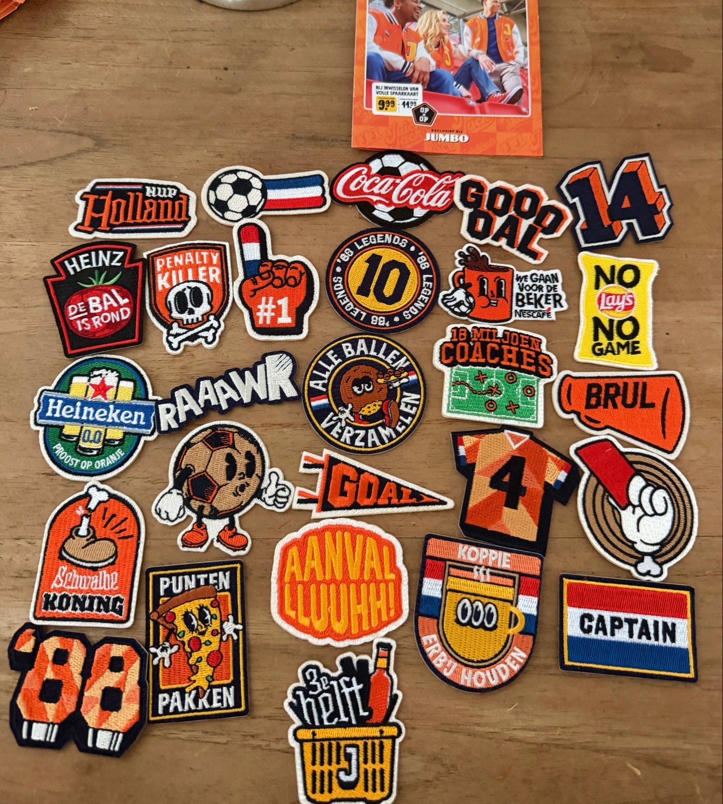27 Voetbal Patches - Jumbo Oranje Sparen, Ophalen of Verzenden, Zo goed als nieuw, Sport