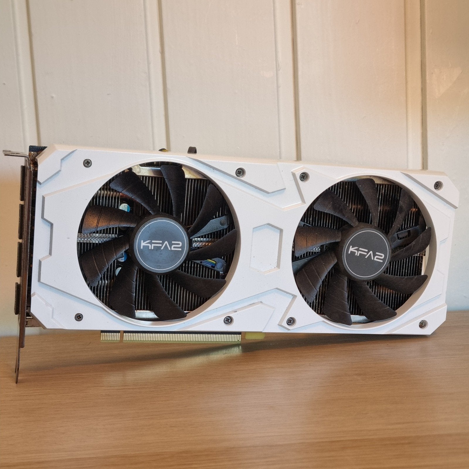 KFA2 GeForce RTX 3060 Ti Videokaart Wit | REFURBISHED, WHITE, Computers en Software, Videokaarten, Ophalen, GDDR6, PCI-Express 4