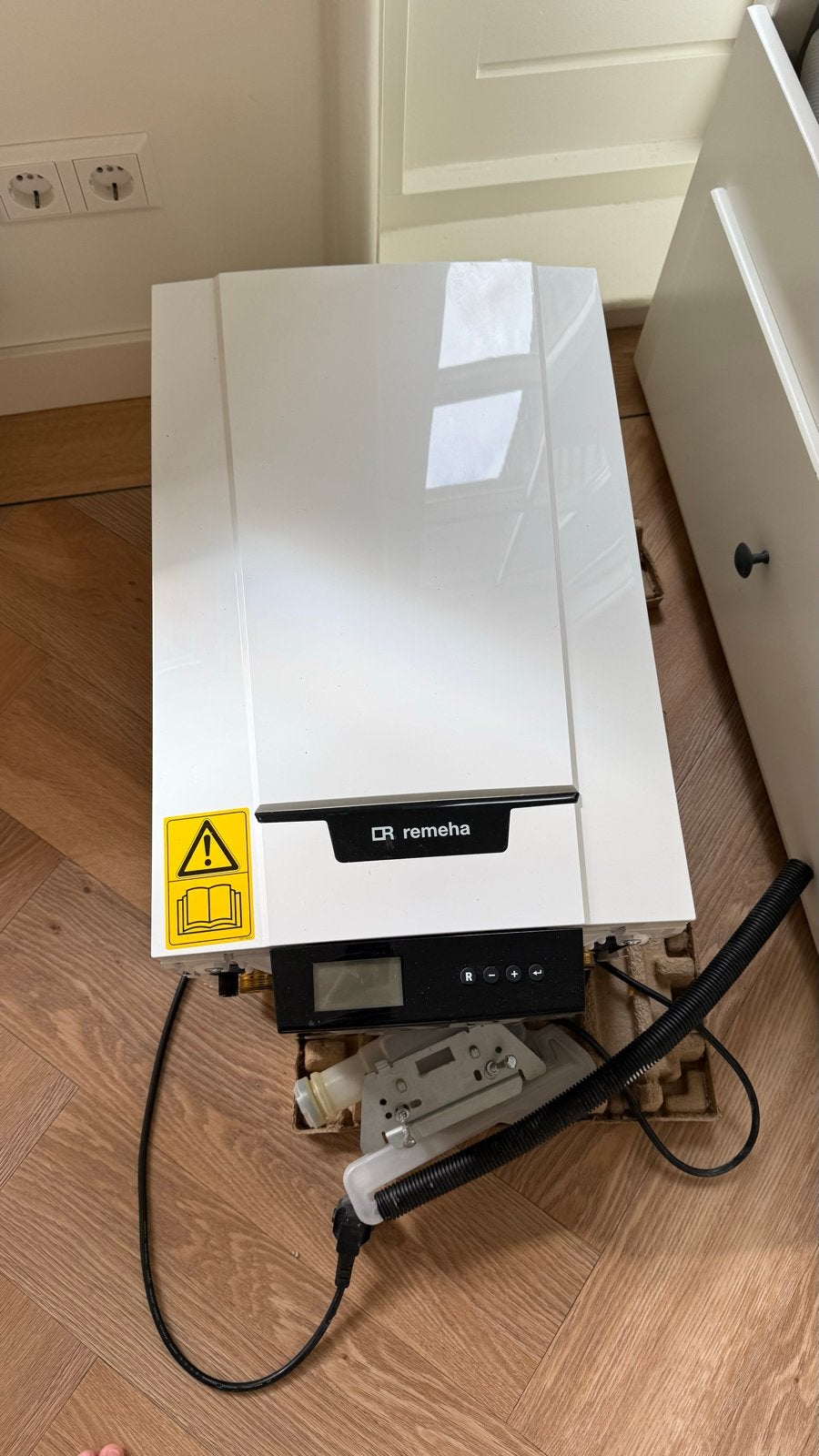Remeha Tzerra Ace 39c CW5 en eTwist thermostaat, Ophalen, Slimme thermostaat, Gebruikt