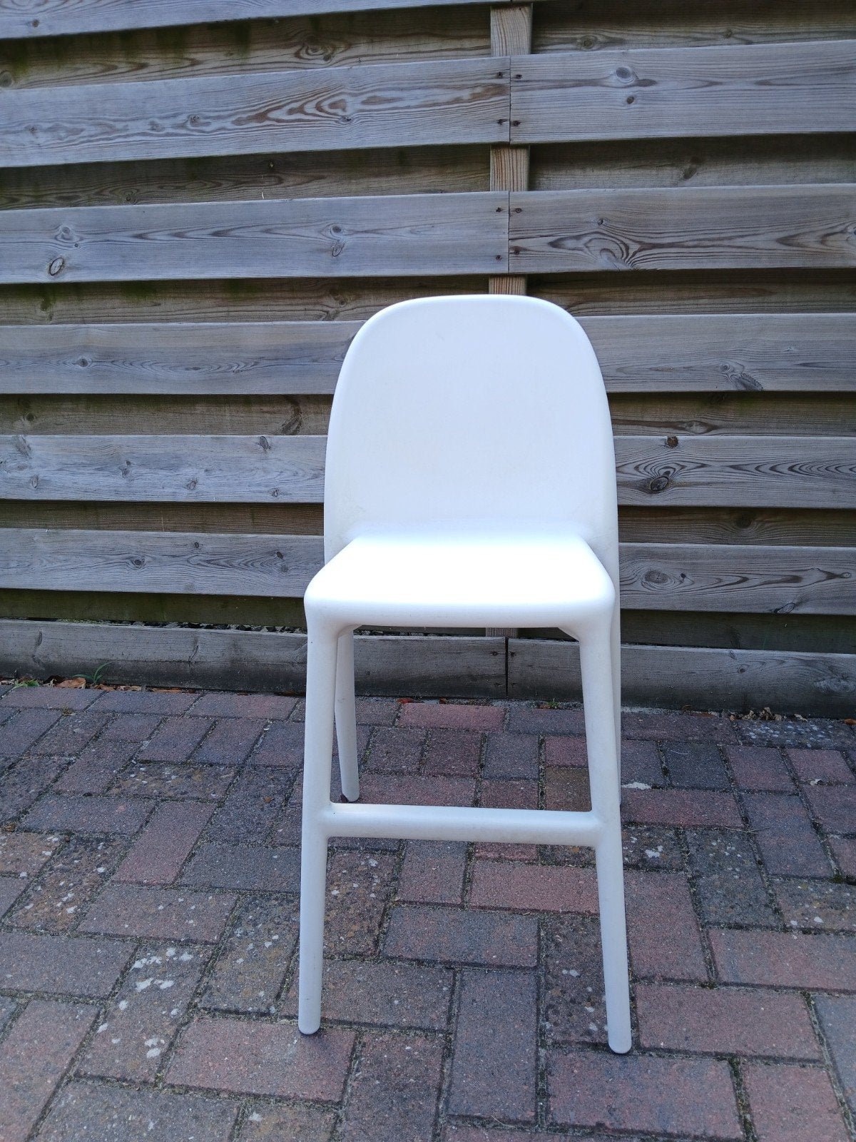 Witte plastic kinderstoel van Ikea - ideaal voor aan tafel, Ophalen, Gebruikt