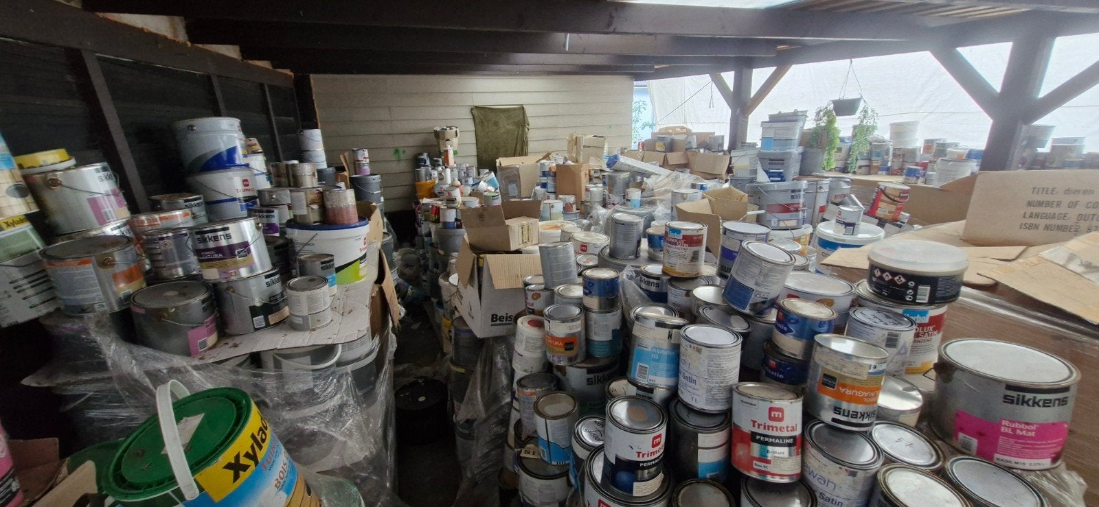Grote partij verf: Sikkens, Trimetal, latex, lak, primer, Doe-het-zelf en Verbouw, Ophalen of Verzenden, Nieuw, Wit, Lak