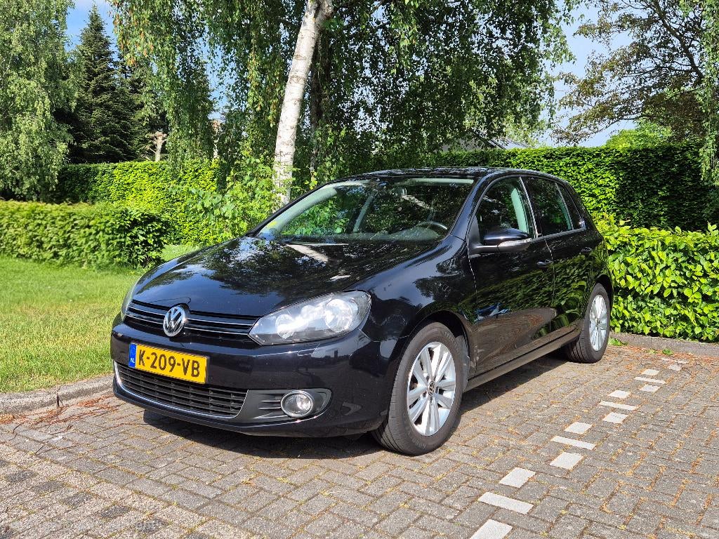 Volkswagen Golf 1.6 TDI Style 77KW Bluemotion 5D 2011 Zwart, Auto's, Voorwielaandrijving, Euro 5, Stof, Zwart