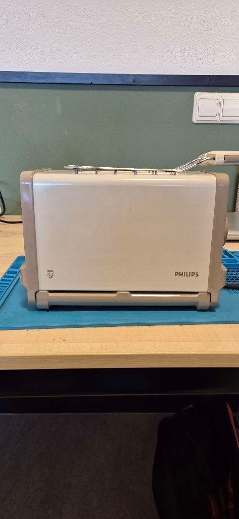 Philips broodrooster met 2 tostiklemmen – getest, Ophalen, Gebruikt