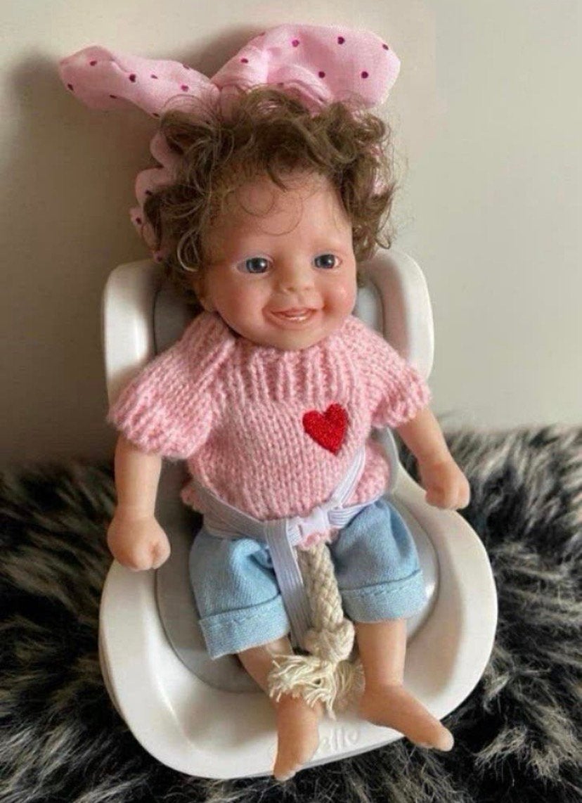 Siliconen baby popje 15 cm prematuurtje, Verzenden, Zo goed als nieuw, Babypop, Levensecht of Reborn