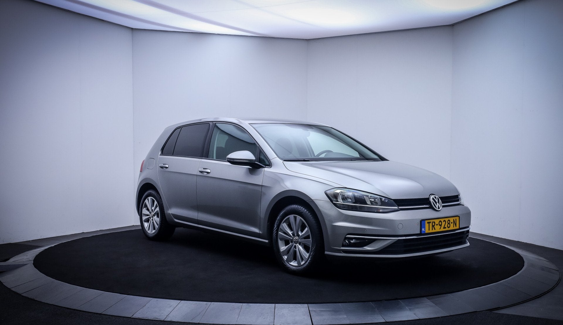 Volkswagen Golf 1.0TSI Comfortline NAVI | APP CONNECT | ACC, Stof, Origineel Nederlands, Bedrijf, Handgeschakeld