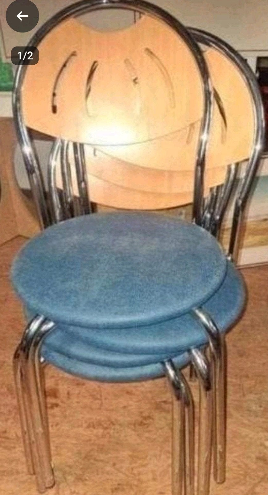 4 stapel stoelen, Ophalen, Zo goed als nieuw, Vier