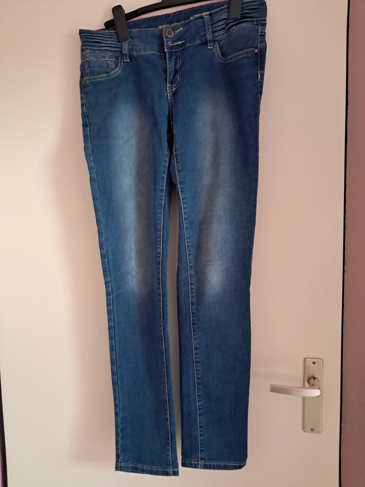 Skinny jeans W30/L32 - Zo goed als nieuw, Kleding | Dames, Spijkerbroeken en Jeans, Blauw, Ophalen of Verzenden, W30 - W32 (confectie 38/40)