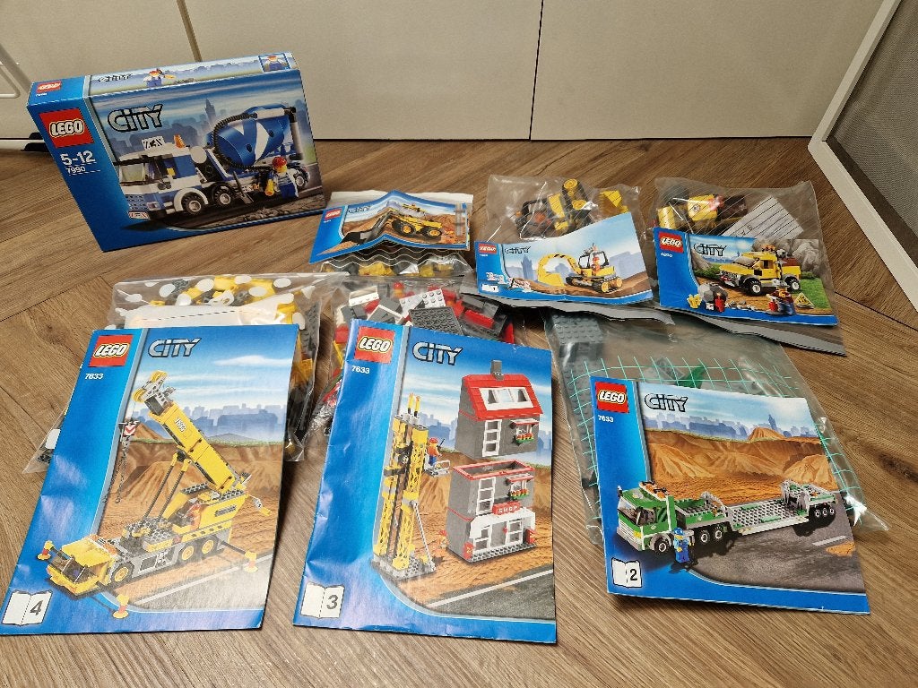 Lego City constructie sets, 7633, 7630, 7990, 4200