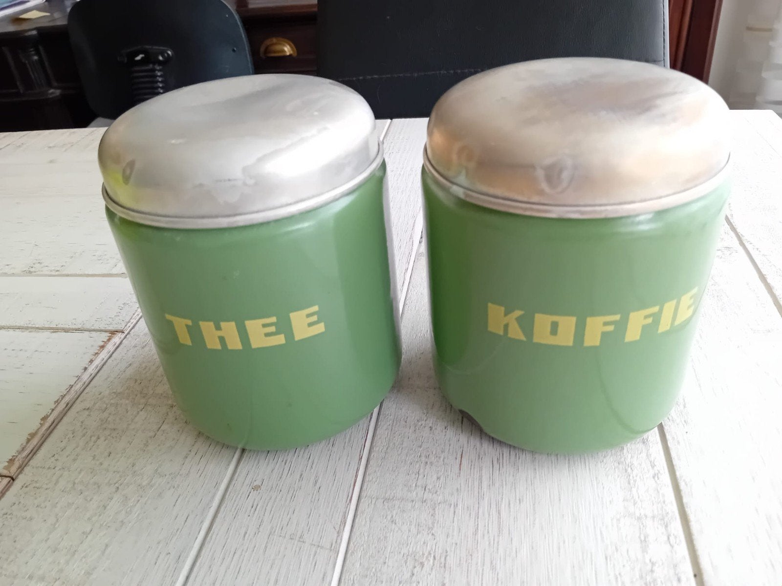2 grote emaille voorraadbussen koffie en thee, Ophalen of Verzenden