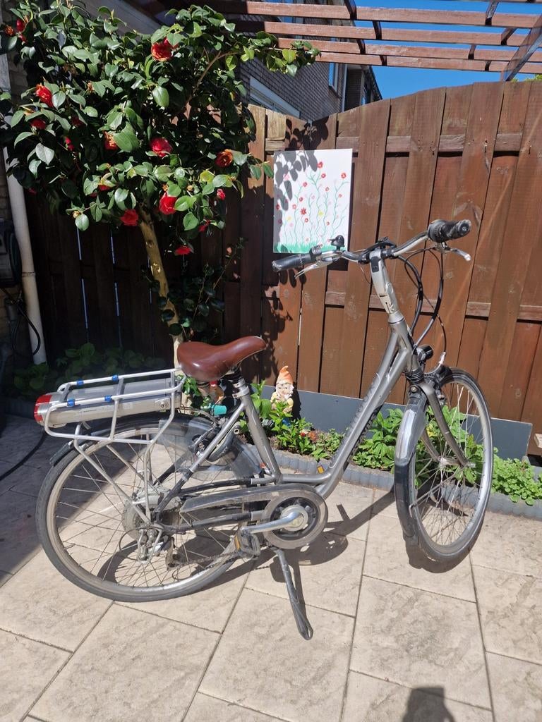 Electrische fiets Batavus voor onderdelen of Handige Harry, Ophalen of Verzenden, Gebruikt, Batavus