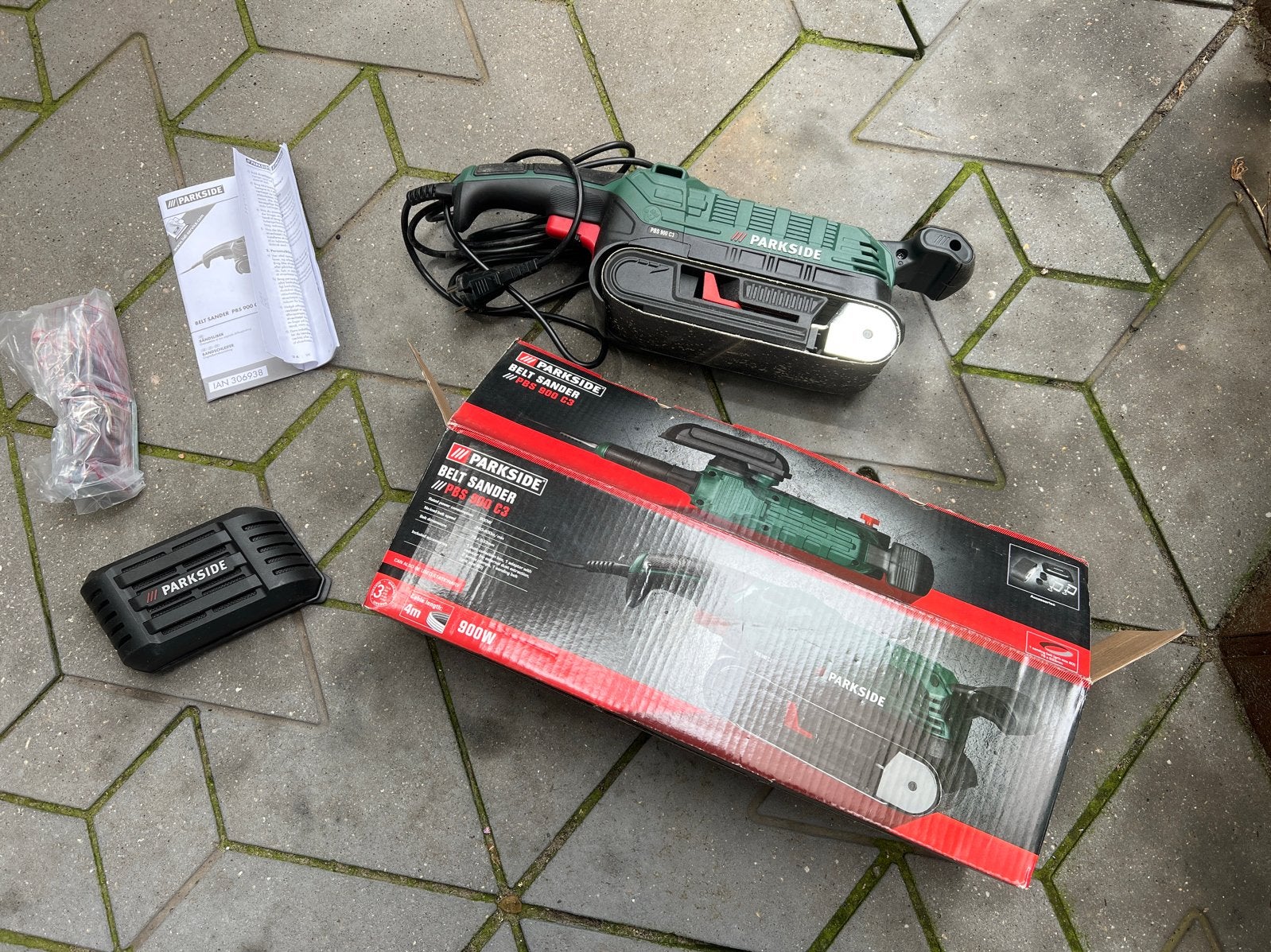 Parkside Bandschuurmachine PBS 900 C3 - 900W, Ophalen, Zo goed als nieuw, 600 tot 1200 watt, Bandschuurmachine