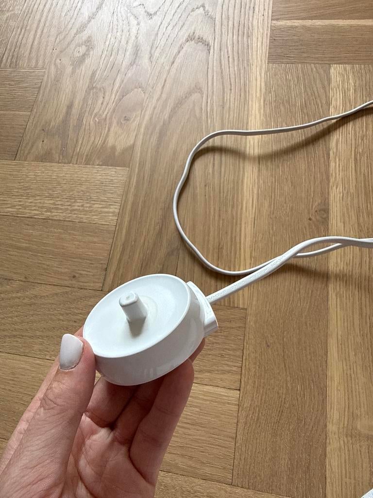 Braun Oral-B Oplader voor elektrische tandenborstel, Ophalen of Verzenden, Zo goed als nieuw