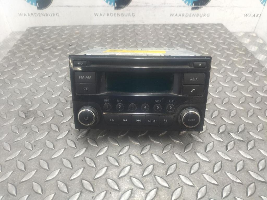NISSAN NV200 1.5 dCi Optima RADIO 2015, Auto-onderdelen, Ophalen of Verzenden, Gebruikt, Stiba lid