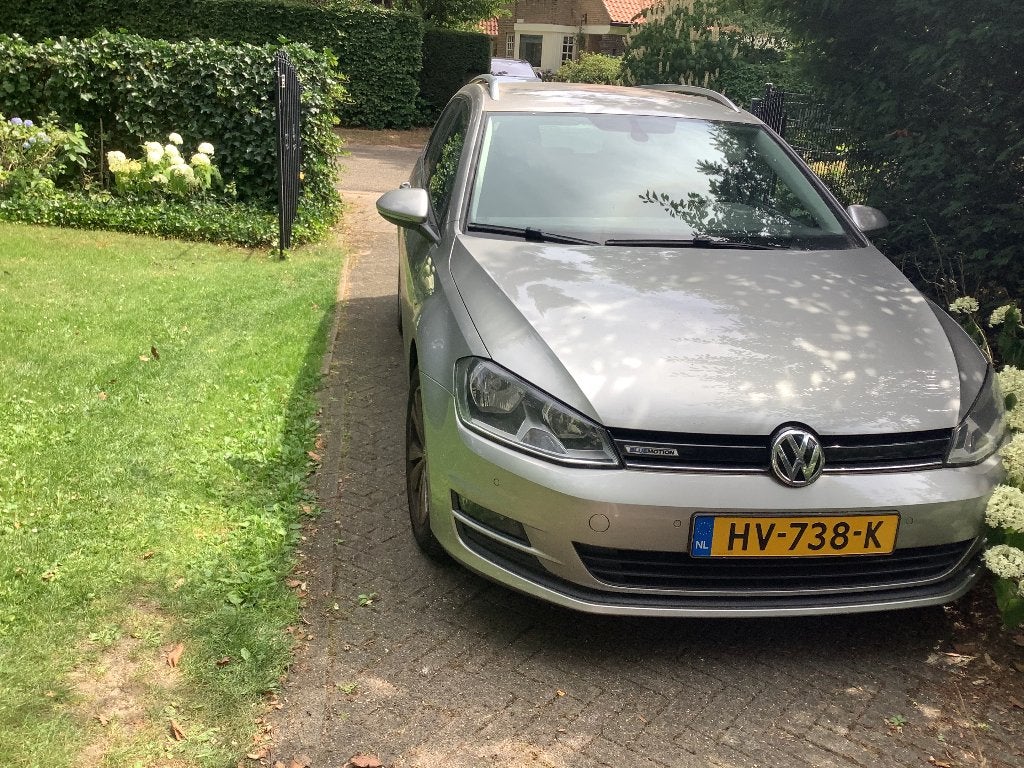 Volkswagen Golf Variant 1.0 TSI 115pk Bluemotion 2016 Grijs, Auto's, Volkswagen, Voorwielaandrijving, 23 km/l, Origineel Nederlands