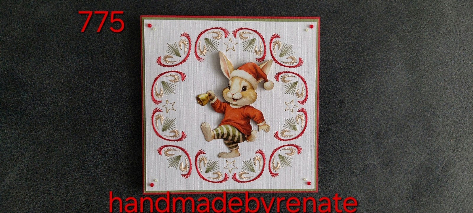 Nr. 775 Handgemaakte geborduurde kerstkaart konijntje, Ophalen of Verzenden, Nieuw, Overige thema's