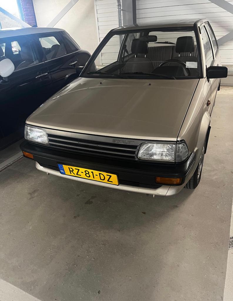 Toyota Starlet 1.3 XL 12V AUT 1987 APK-AFKEUR, Auto's, 74 pk, Starlet, Beige, Origineel Nederlands